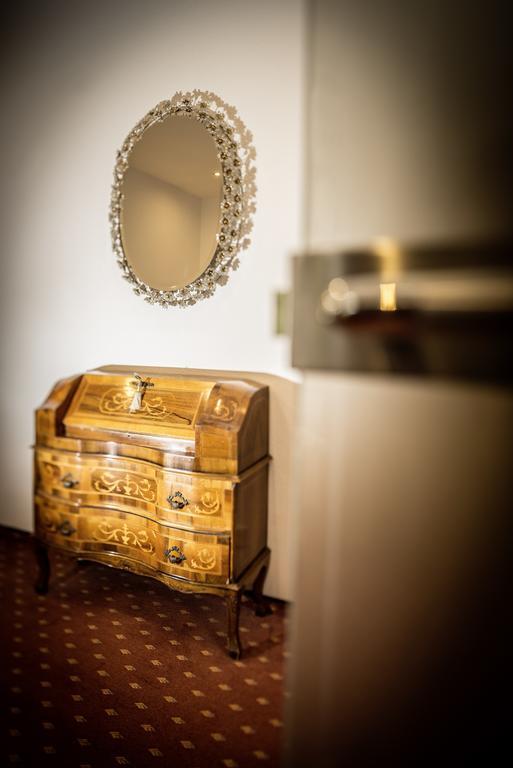 Hotel Landgasthof Koenig Von Preussen Marxzell Room photo