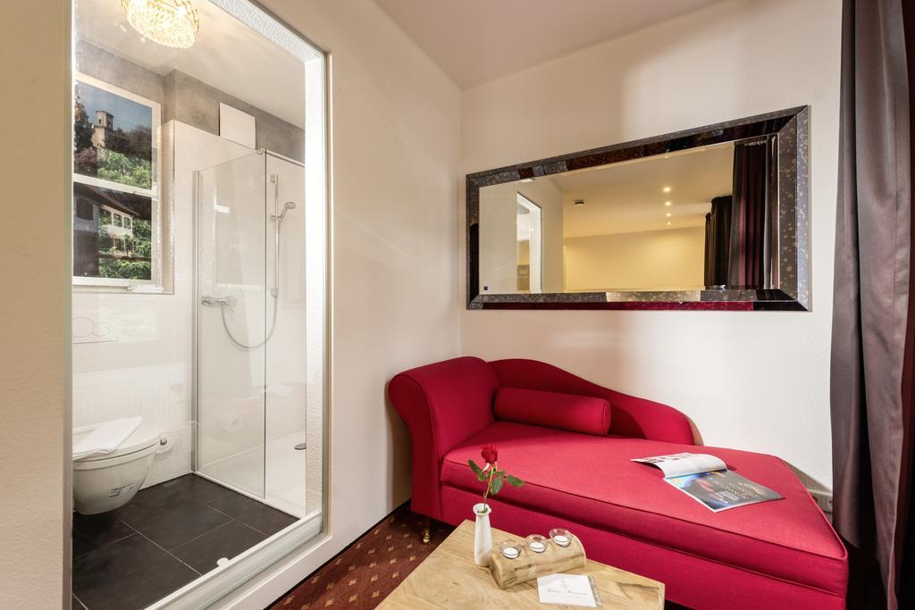 Hotel Landgasthof Koenig Von Preussen Marxzell Room photo
